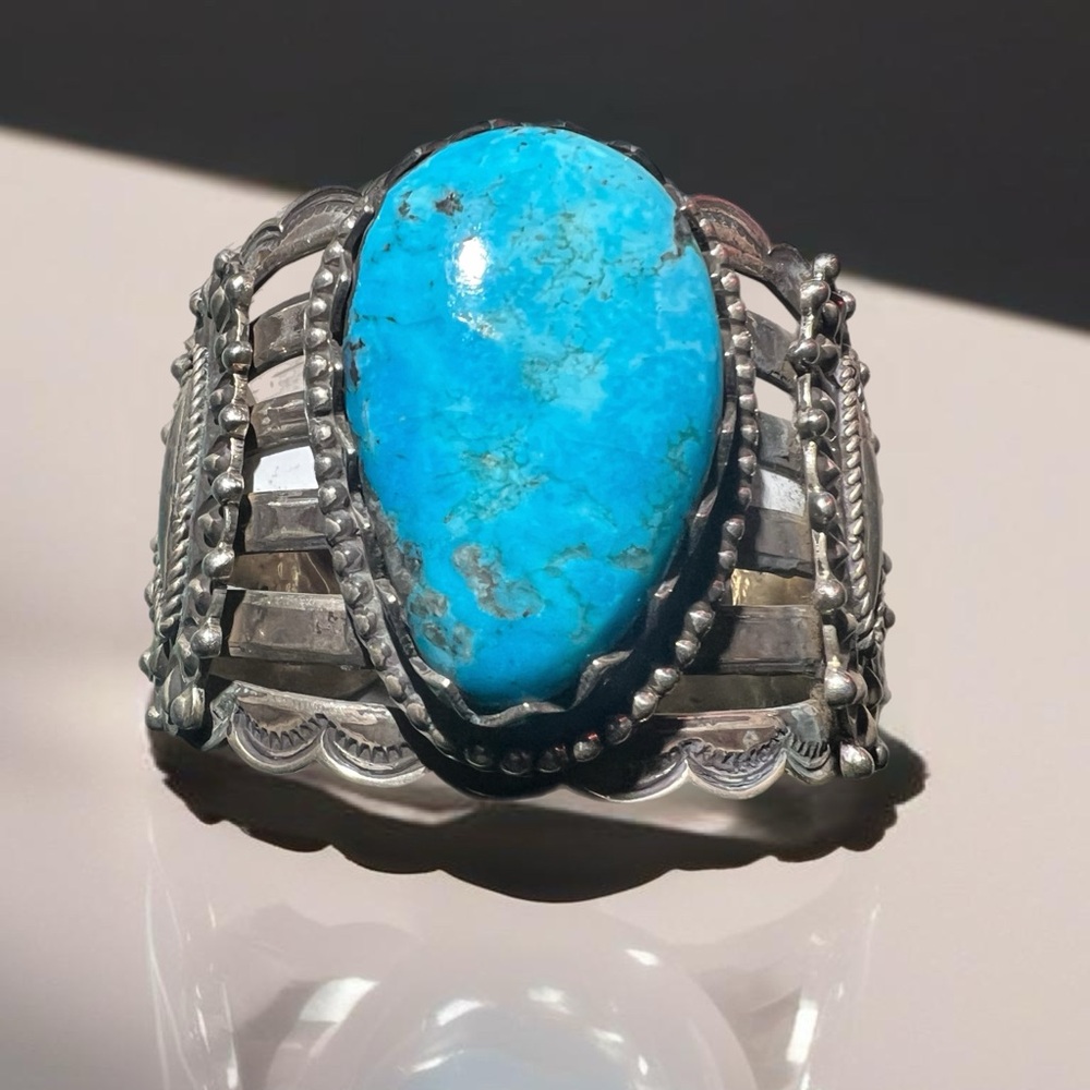 New 💜 Native American Sterling‎ Silver Huge Turquoise Cuff Bracelet
